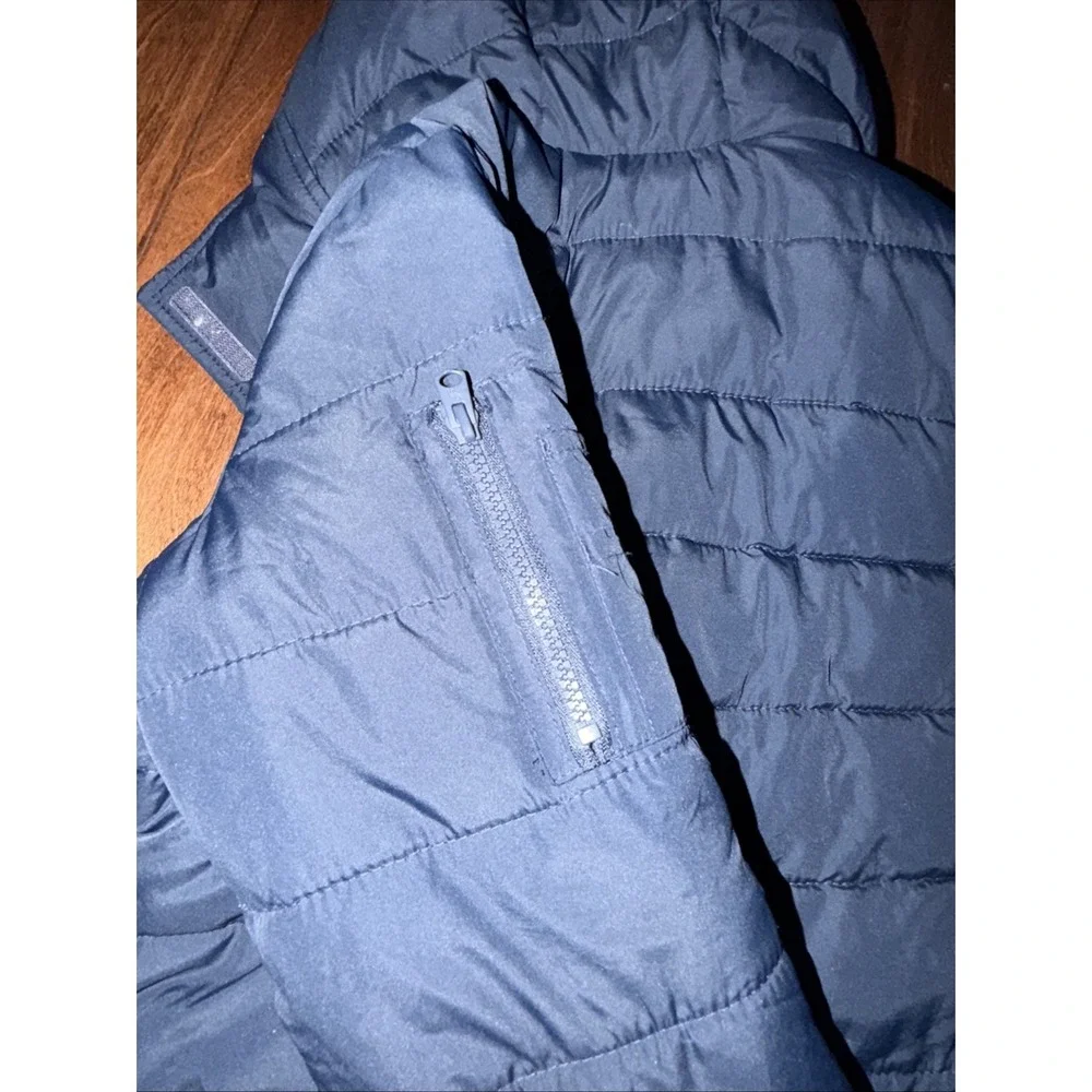Abercrombie Kids navy blue puffer shepherd jacket With Hood Size 9/10 Used - Picture 4 of 6